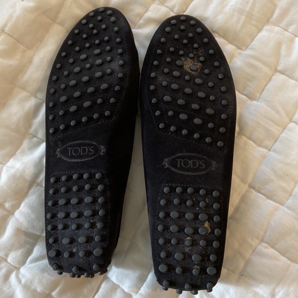 Tod’s black Suede Loafers! Amazing condition, *would fit a size 9* - Picture 10 of 10